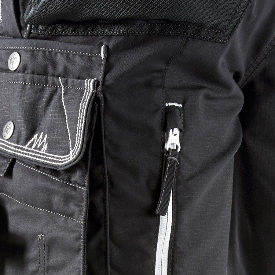 Detailed image Trousers e.s.motion Summer tar/graphite/cement