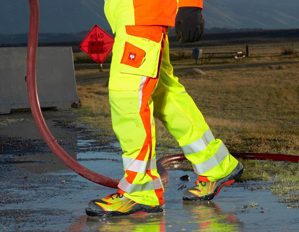 Main action image High-vis trousers e.s.motion 2020 winter high-vis yellow/high-vis orange
