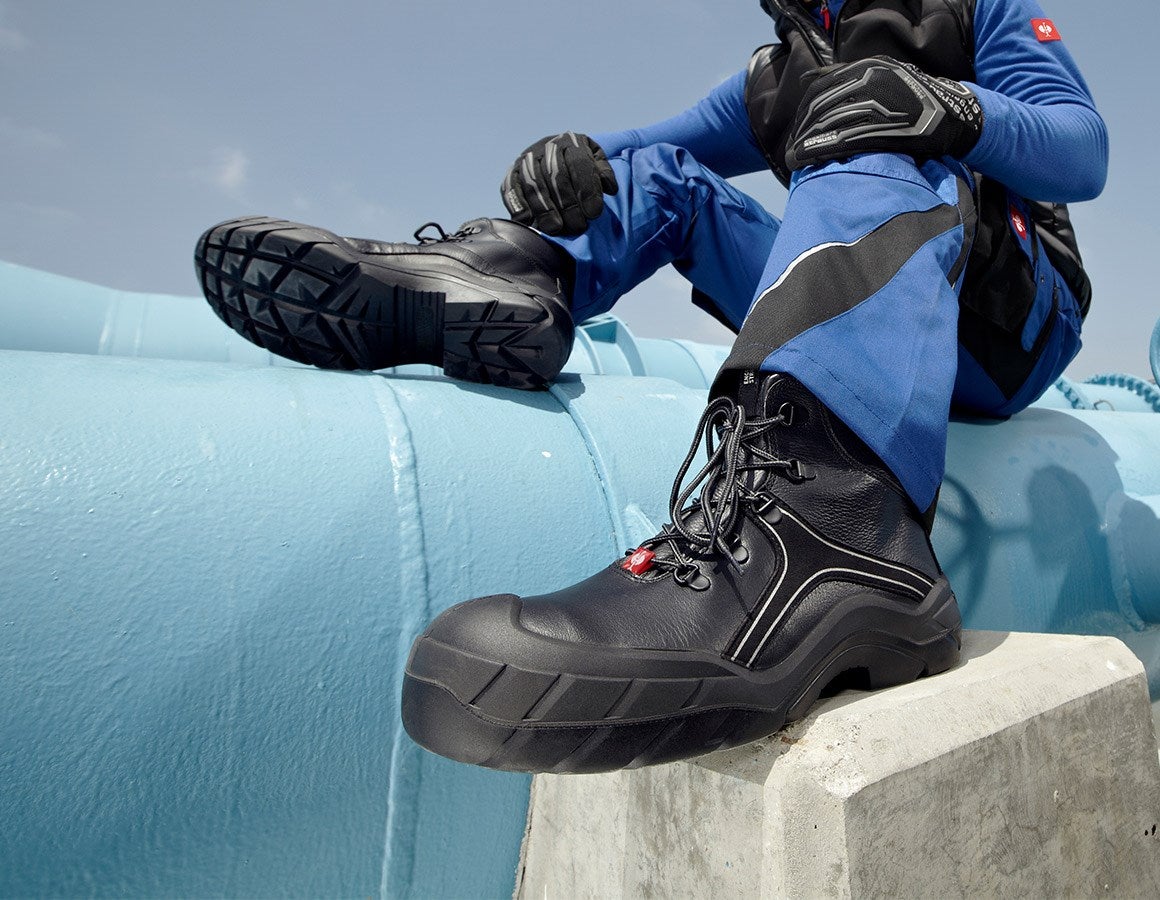 Main action image e.s. S3 Safety boots Hadar black/white
