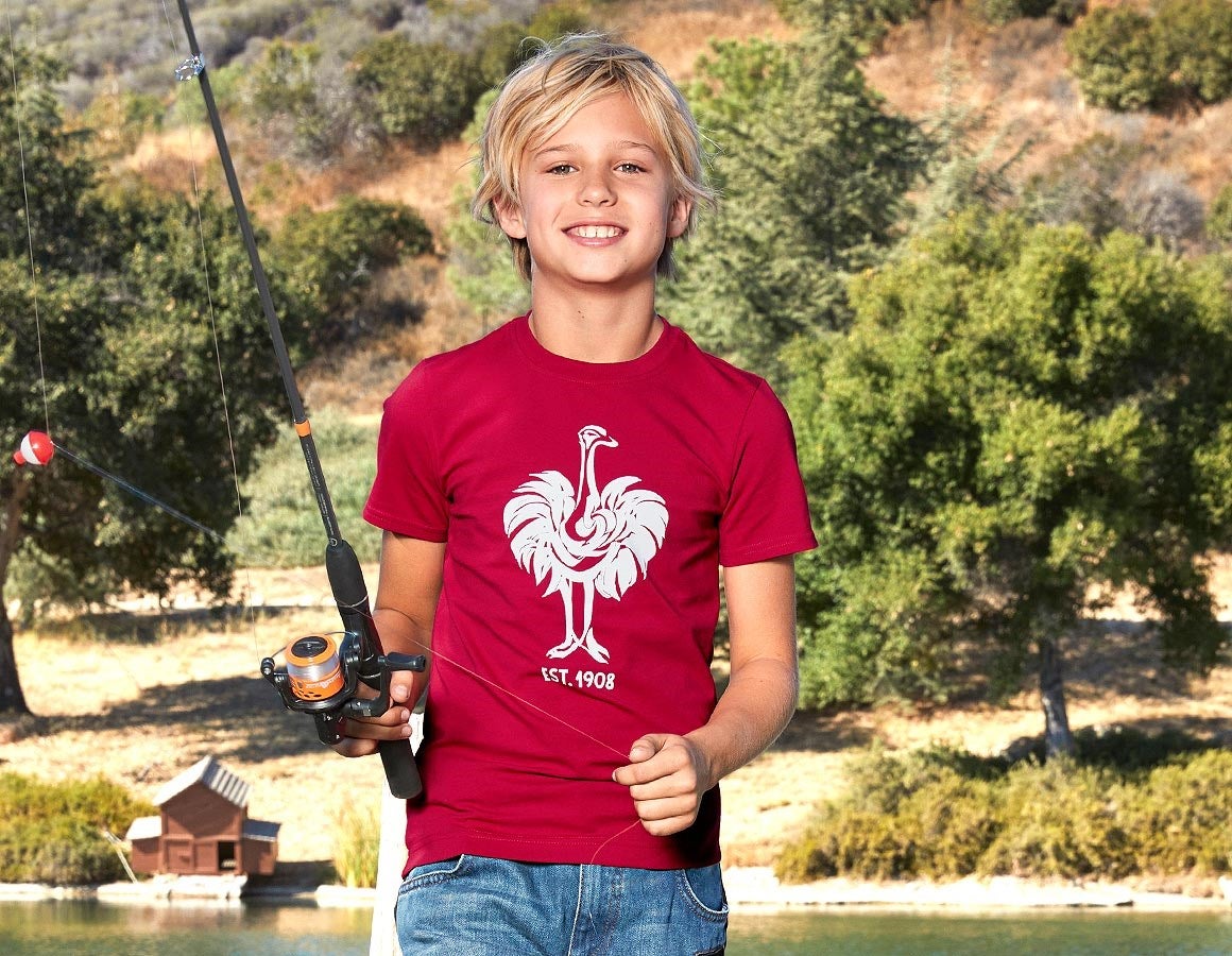 Main action image e.s. T-shirt 1908, children fiery red/white